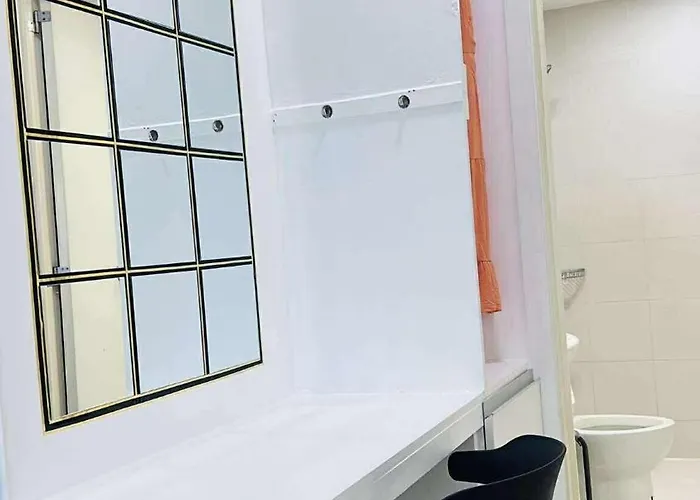 L A Azure Staycation Apartamento *