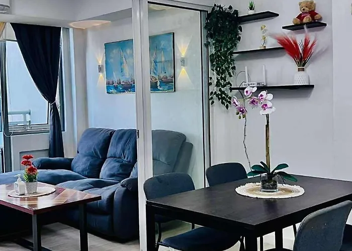 L A Azure Staycation Apartamento *